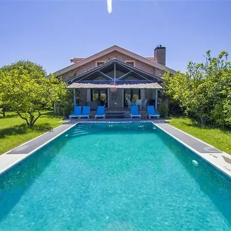 Villa Alcedo - Atthis *