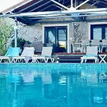 Villa Alcedo - Atthis