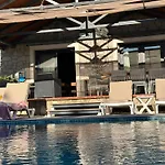 Villa Alcedo - Atthis